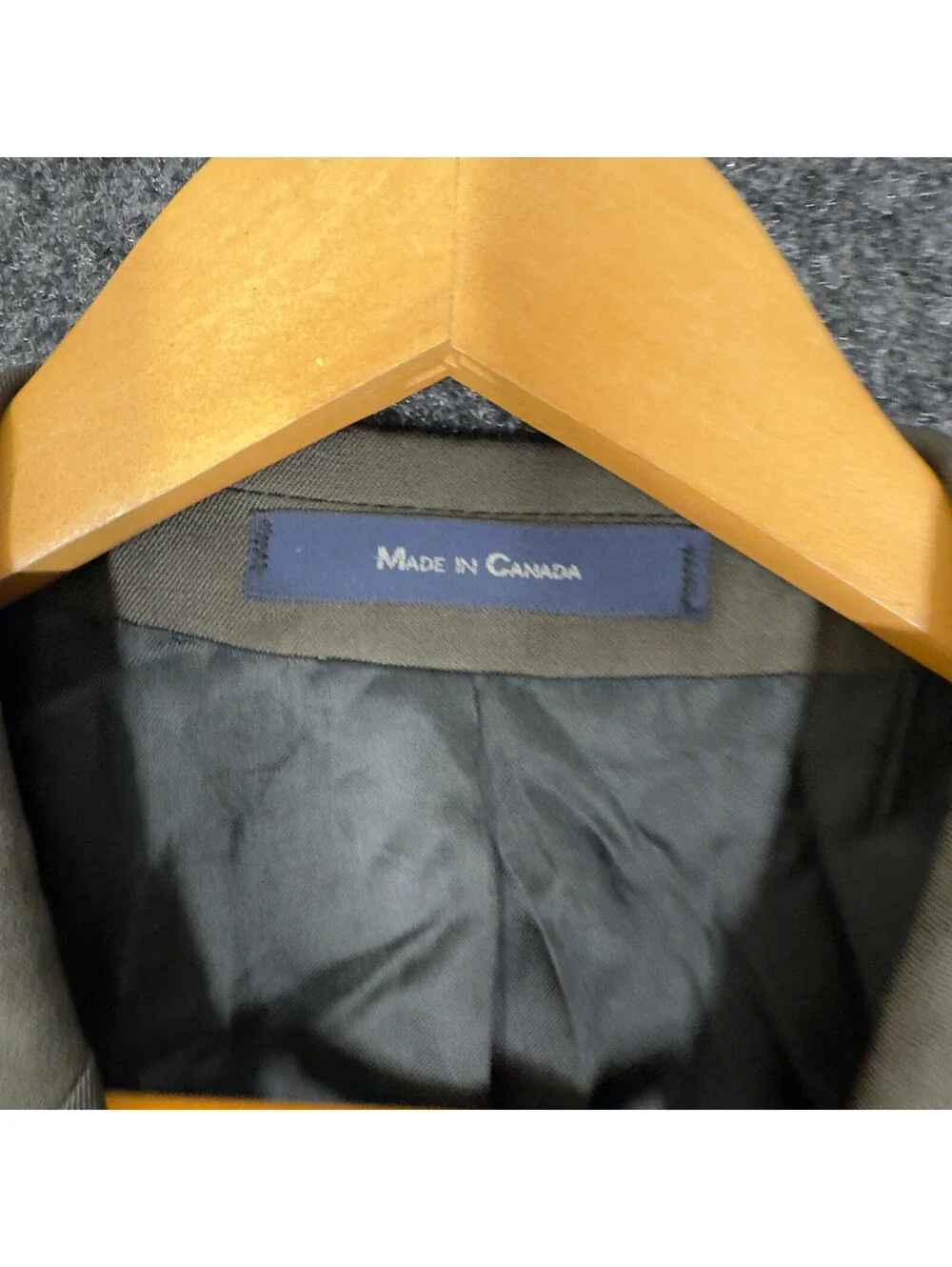 Dillard's Blazer Men 44 Gray Button Up Collared Long Sleeve Wool Career Pockets